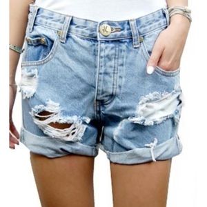 One Teaspoon Chargers Boyfriend Jean Denim Shorts